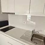 Πανσιόν Nora's 3*