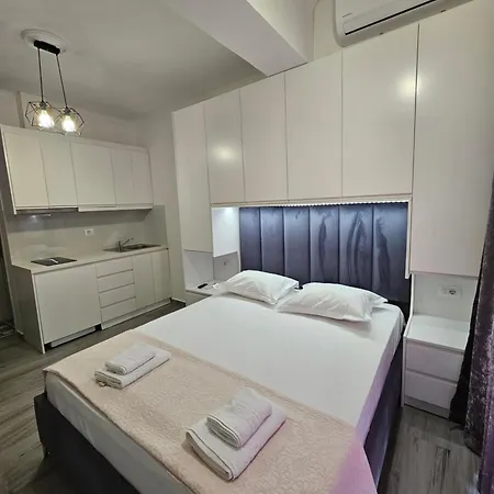 בית הארחה Nora's