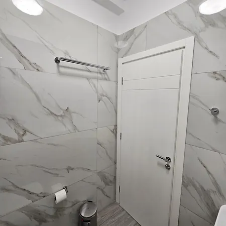 ゲストハウス Nora's 3*