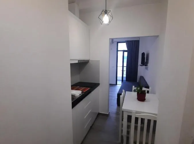 Nora's Casa de hóspedes Sarandë